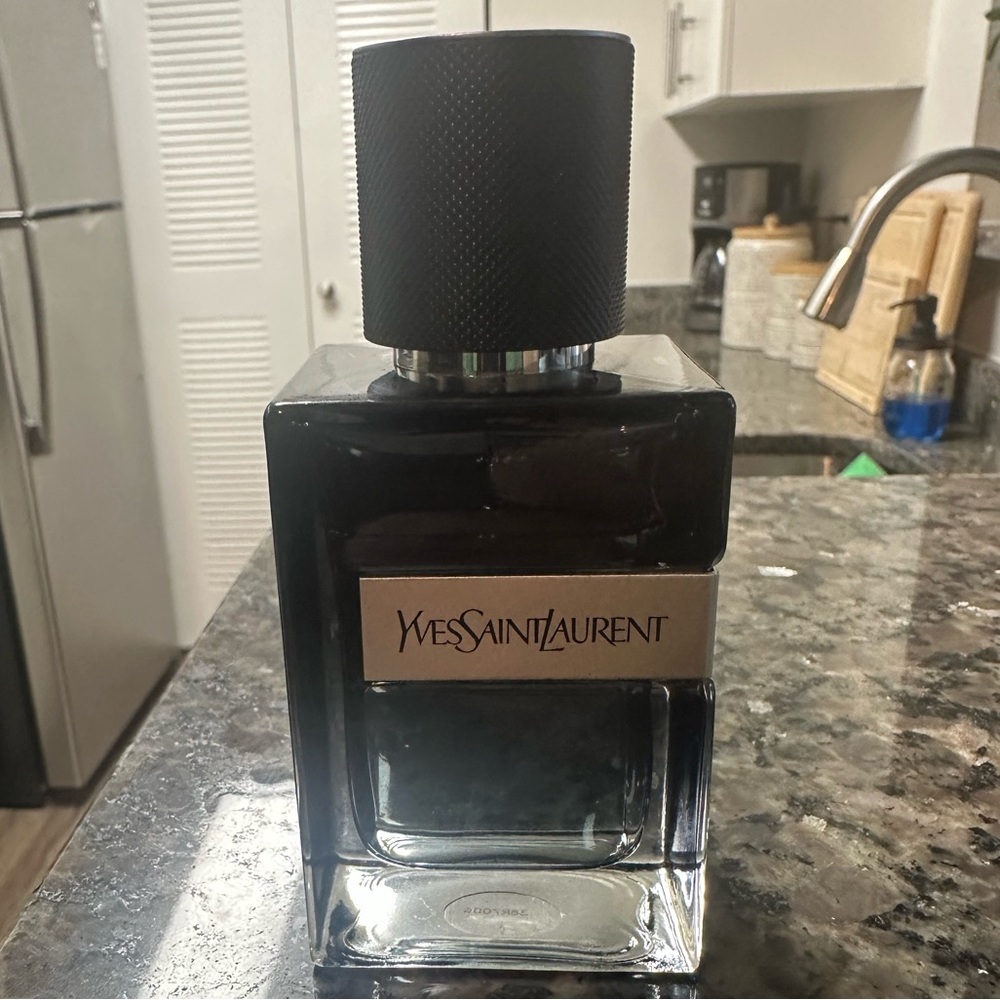 Y Eau de Parfum Yves Saint Laurent